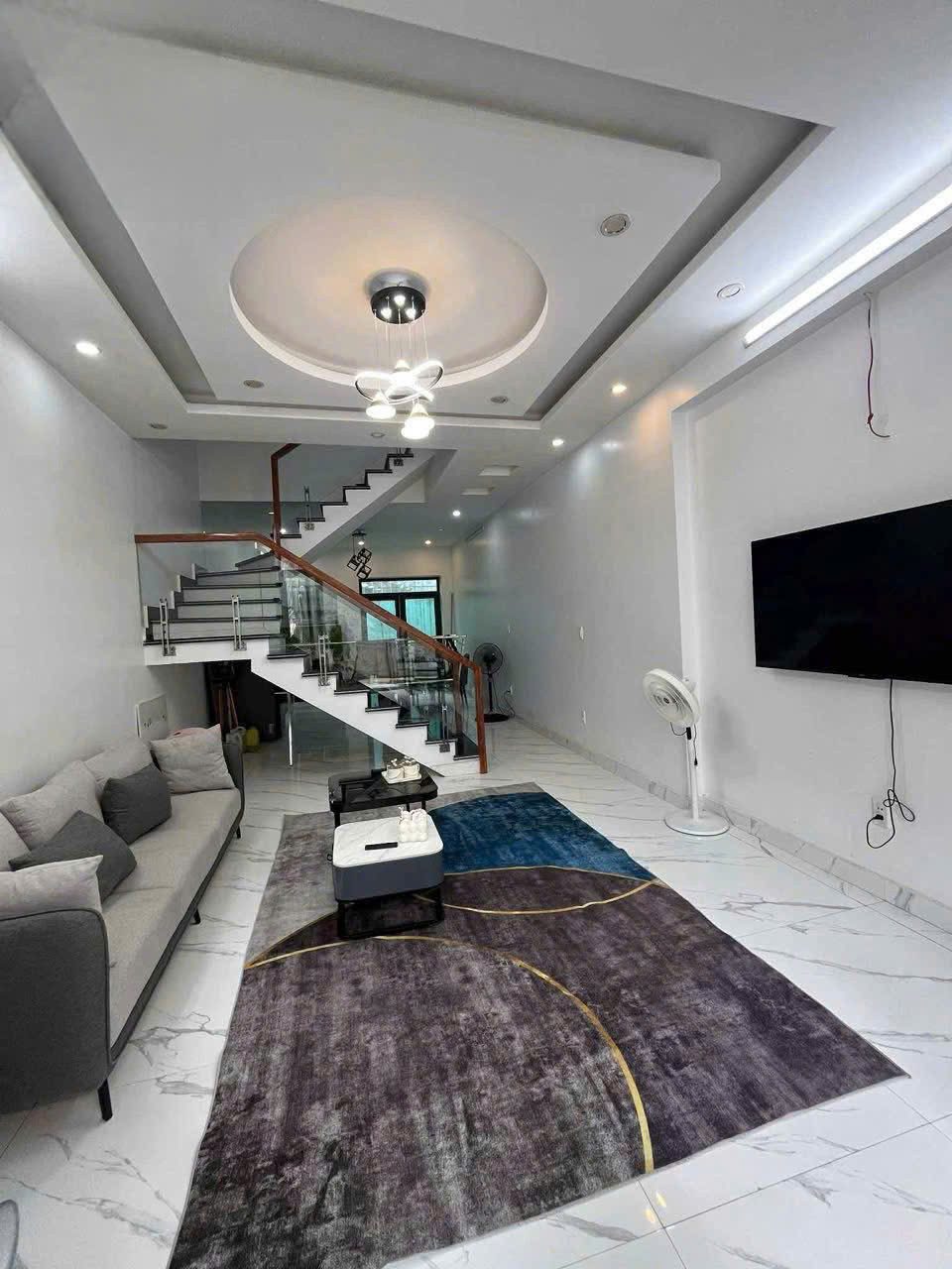 Cho thuê nhà mới xây ngõ Hùng Vương - Hồng Bàng - Hải Phòng