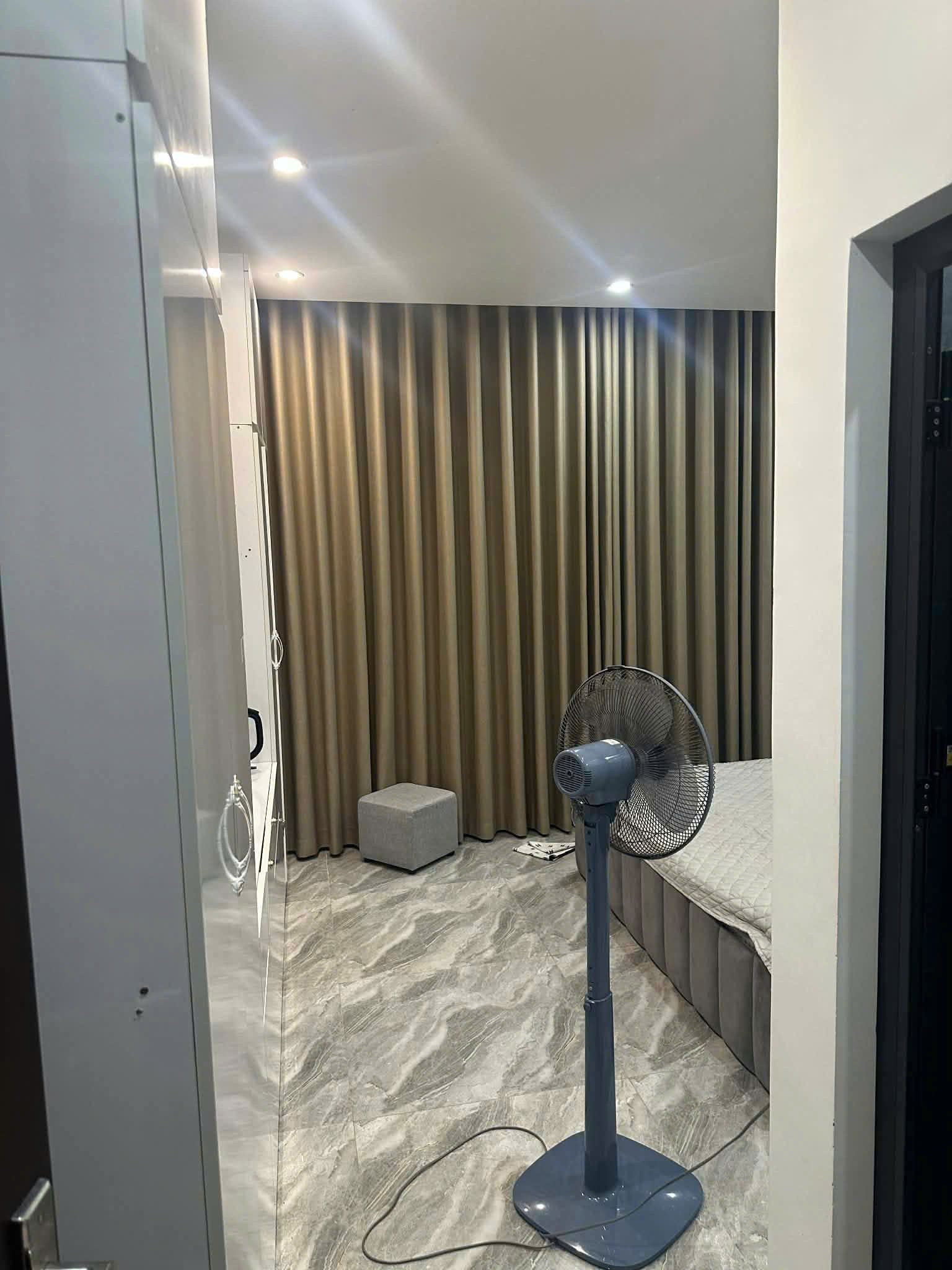 Cho thuê nhà đẹp ở Sở Dầu - Hồng Bàng - Hải Phòng 3 ngủ full đồ
