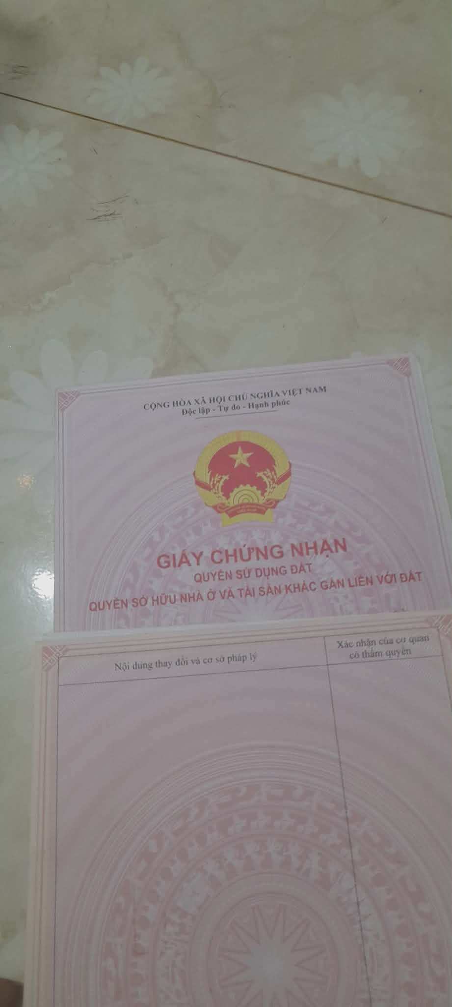 Tôi cần bán lô đất sau trường Hùng vương thị trấn Iakha 535tr.  Kp6