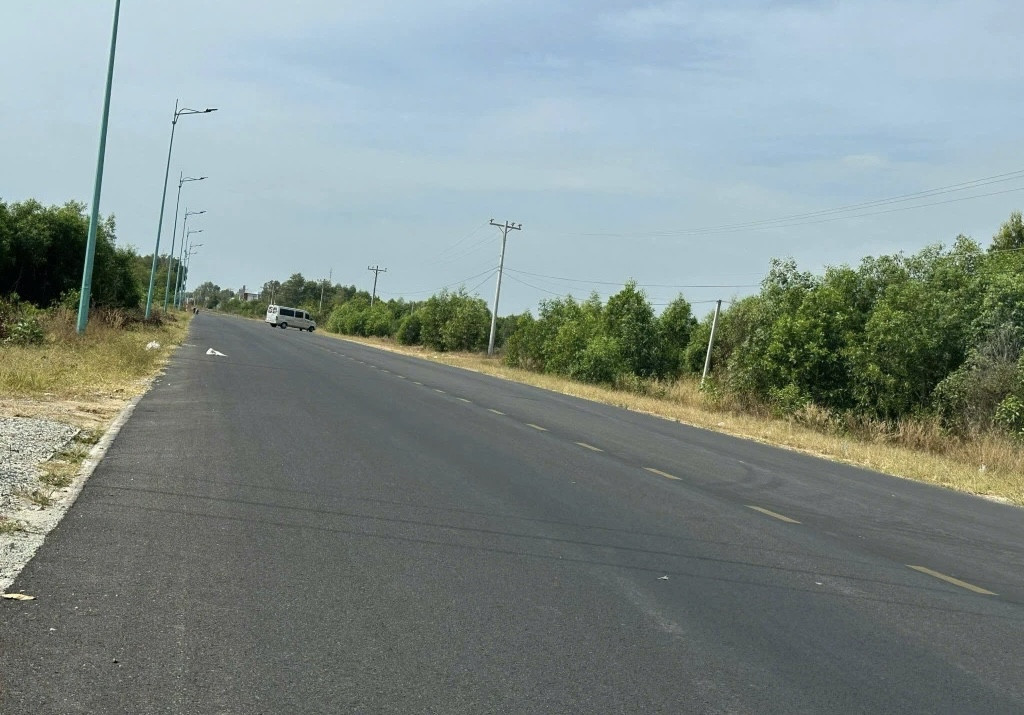 Bán Đất MT Hùng Vương