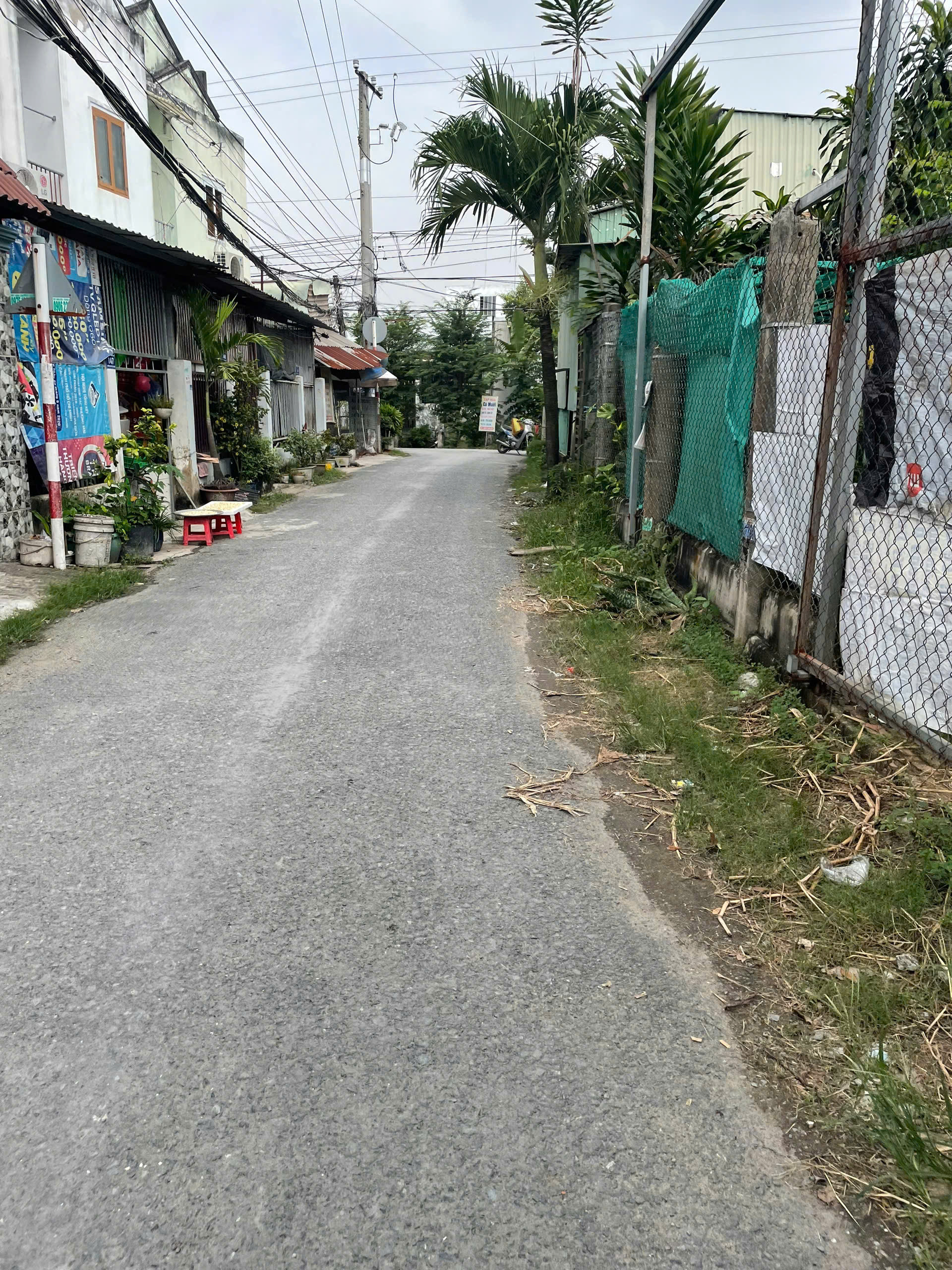 🏡 100% NHÀ CHỦ GỬI CUỐI NĂM - KẾ BÊN CHỢ HƯNG LONG - Bình Chánh