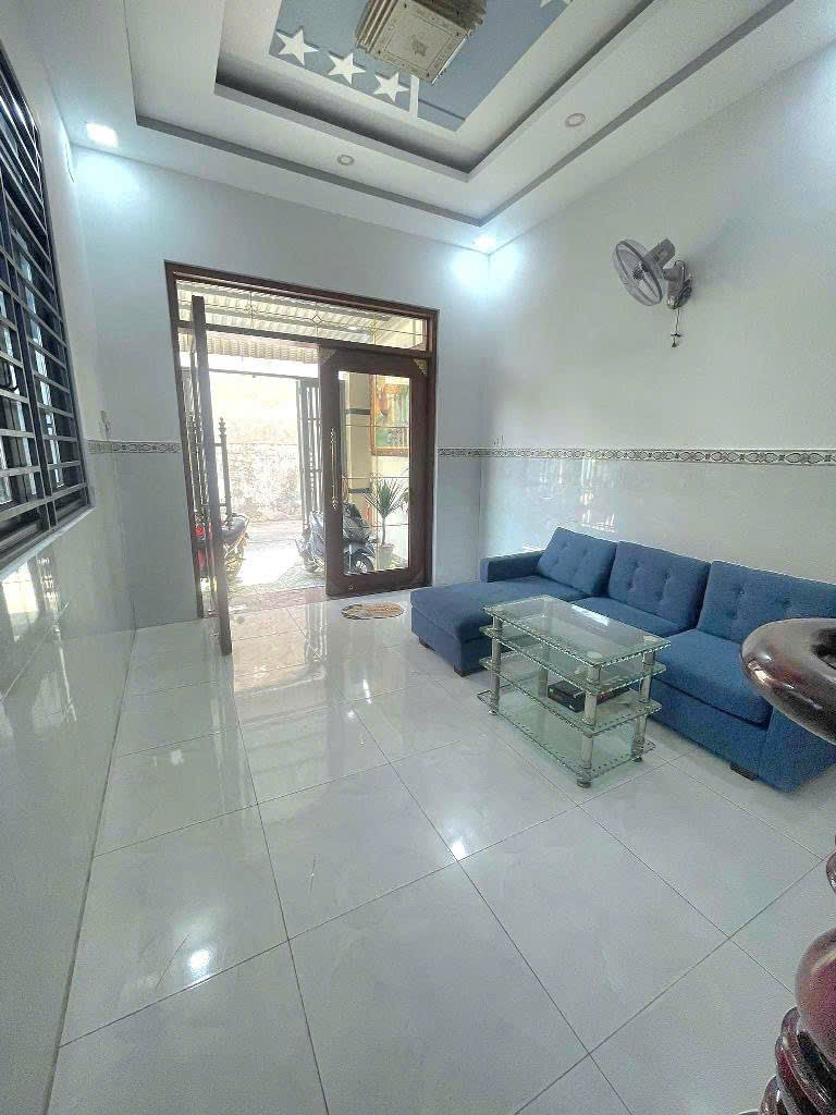 Gia đình tối cần bán nhà Mặt Tiền 12,5m*40m 756 Hương Lộ 2, P Bình Trị Đông A, Bình Tân