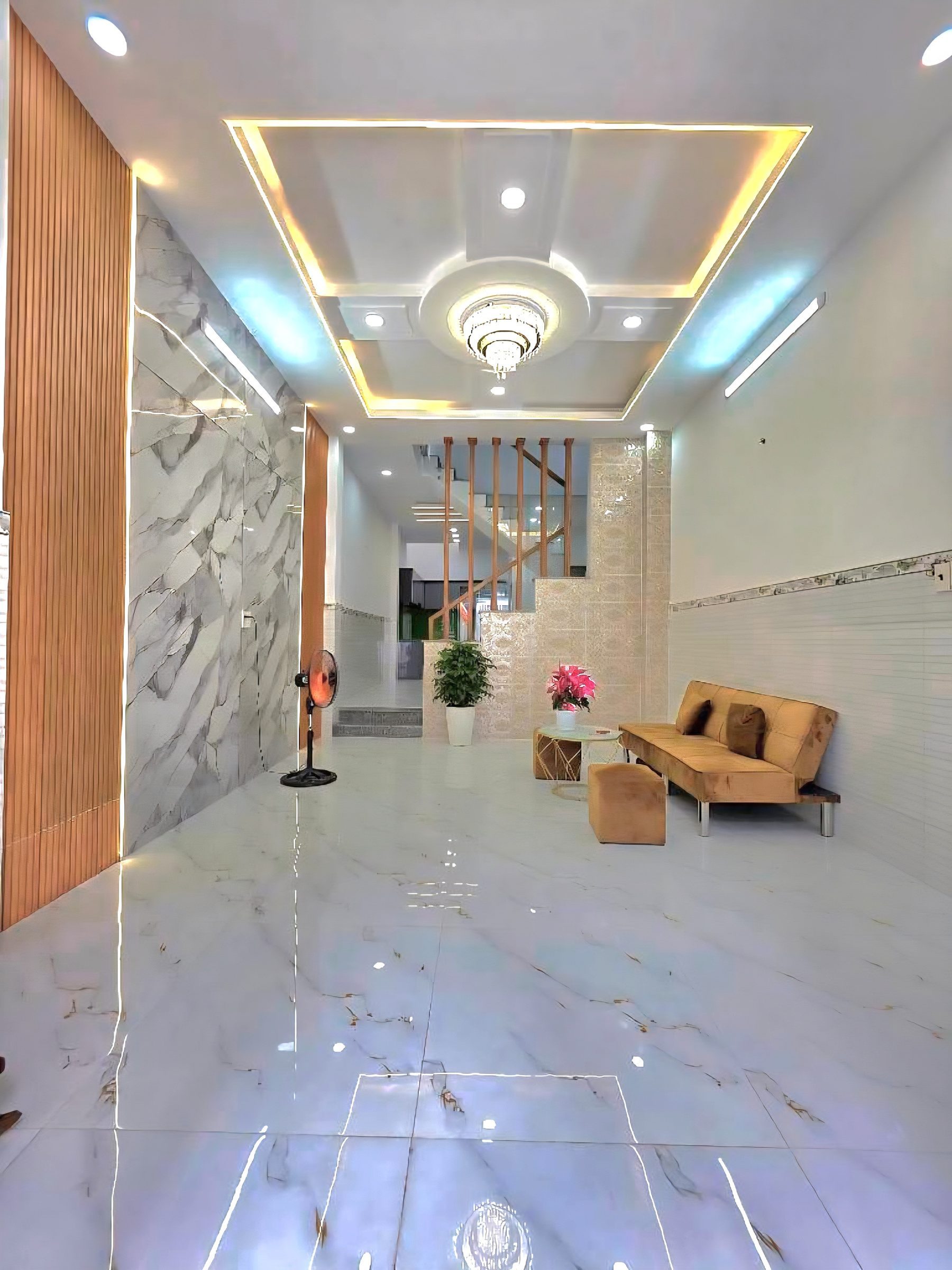 BÁN NHÀ ĐẸP SÁT HUƠ.G LỘ 2 - COOPMAR.T - ÔTÔ VÀO NGỦ - ( 8X15M )