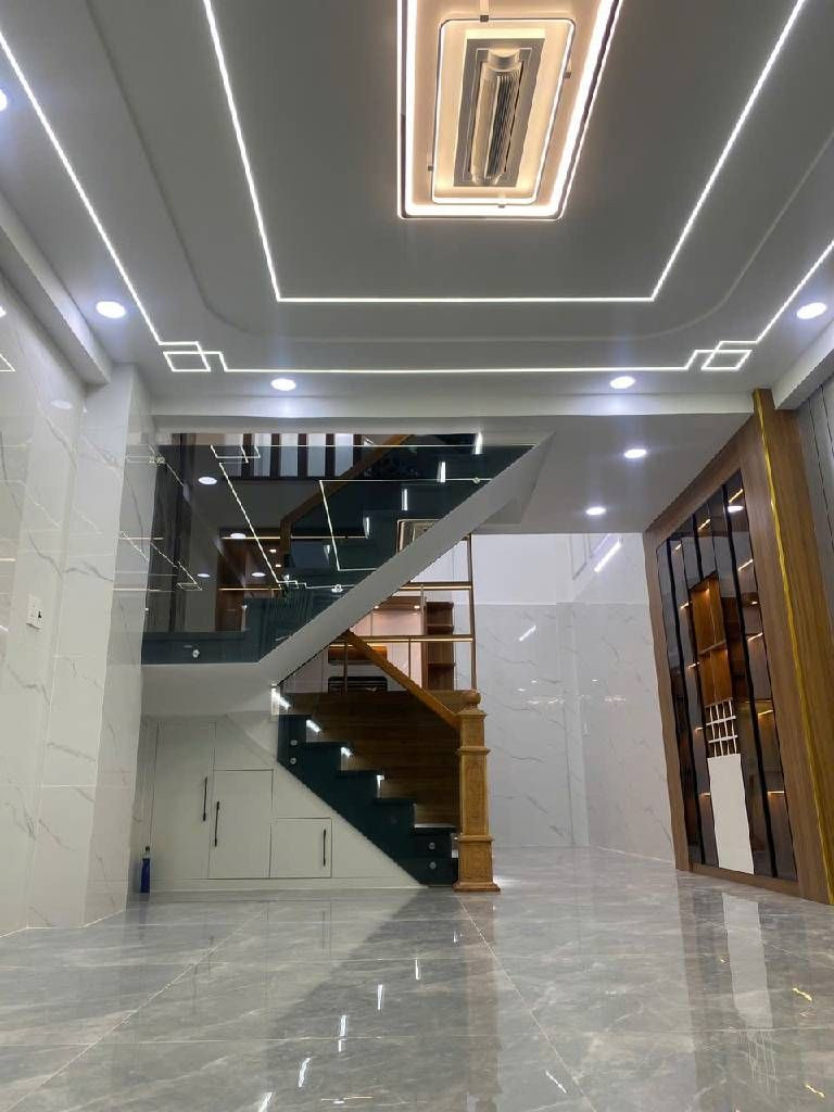 CĂN DUY NHẤT QUẬN BÌNH TÂN - NHÀ ĐẸP 5 TẦNG Ở NGAY - GIÁ ĐẦU TƯ