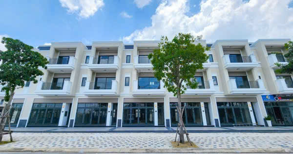 SHOPHOUSE MẶT TIỀN ĐƯỜNG 22M – KHU THE SUITE - vỉa hè lớn - AquaCity