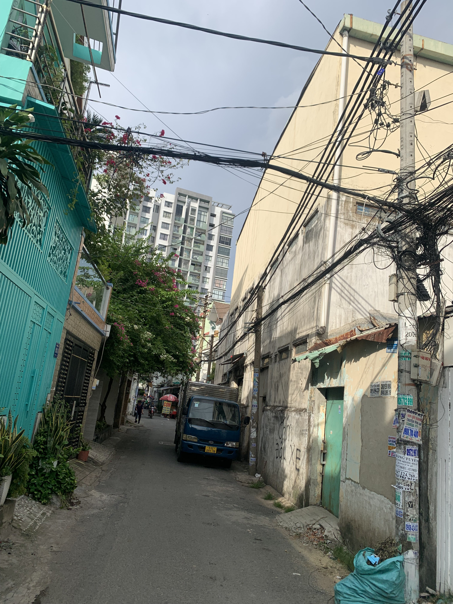 Chính chủ cho thuê nhà xưởng ngay sát khu dân cư Celadon Tân Phú