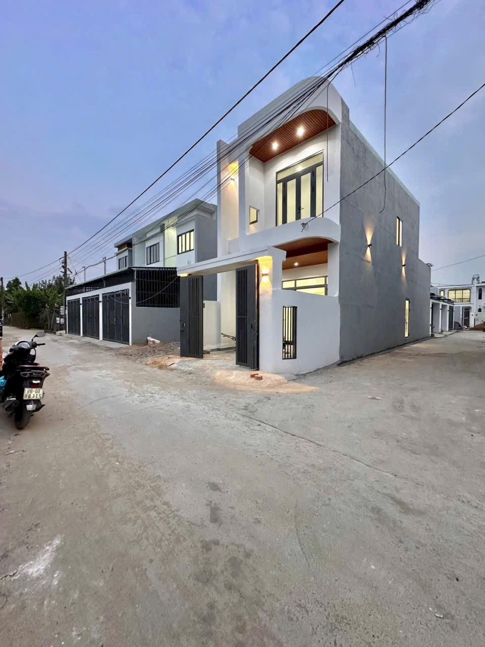 Chủ định cư nước ngoài bán gấp, giá tốt cho anh chị nào hữu duyên