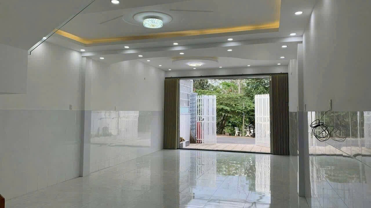 Nhà 115m2 mặt tiền HL92A, ấp 3A,Đạo Thạnh,TP.Mỹ Tho,Tiền Giang