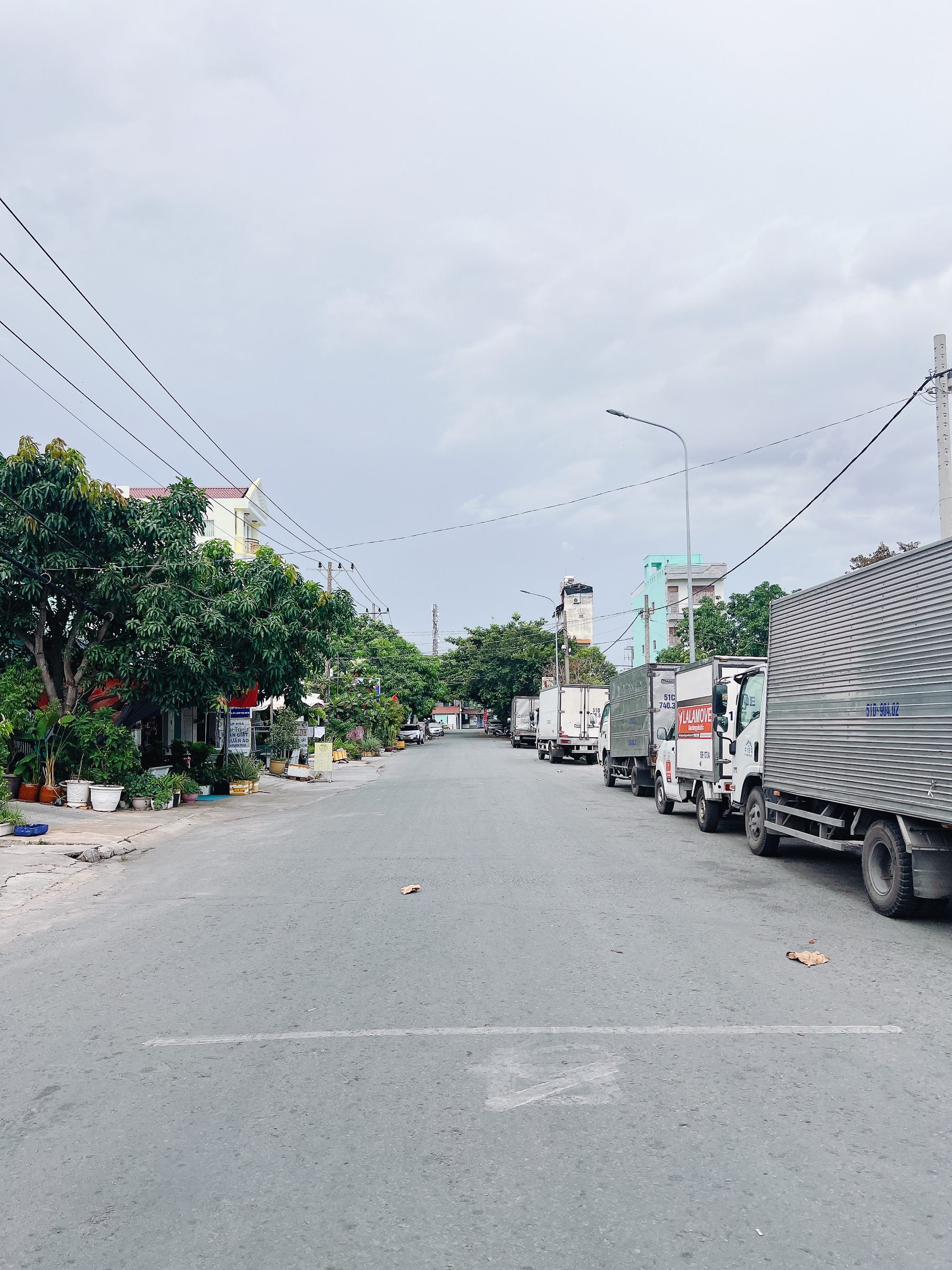 Mình cần bán lô đất thổ cư 8x16.5m Mt 10m xây tự do 4 tỷ 8