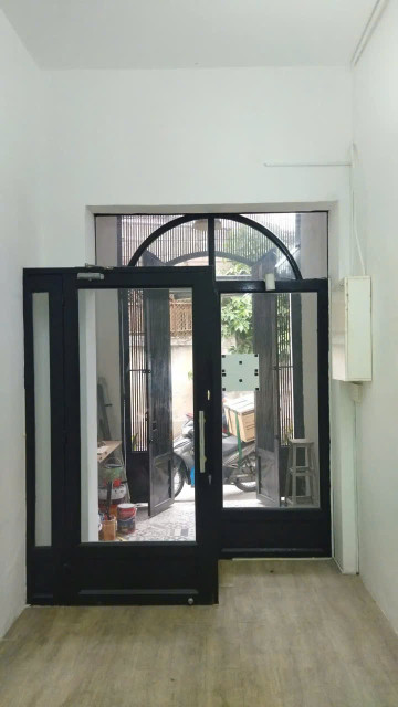 Bán nhà tại 32 Huyền Quang, Phường Tân Định, Quận 1, HCM