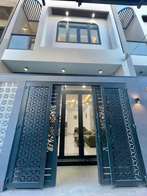 🌿 TỔ ẤM LÝ TƯỞNG GIỮA PHỐ - 64M² HUỲNH CHÂU SỔ - CHỈ 2 TỶ (SỔ RIÊNG, TRÀN NGẬP ÁNH SÁNG)