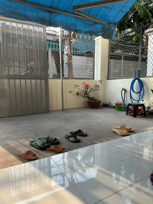 Bán nhà hẻm 1 sẹc 50m Huỳnh Tấn Phát, Quận 7, 5*16m, nhỉnh 5 tỷ, shr