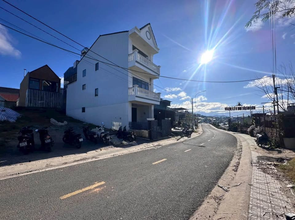 Cần Bán Lô Đất liền kề tại KQH Huỳnh Tấn Phát, P11, Đà Lạt View đẹp - cạnh Làng Nướng Xóm Lèo