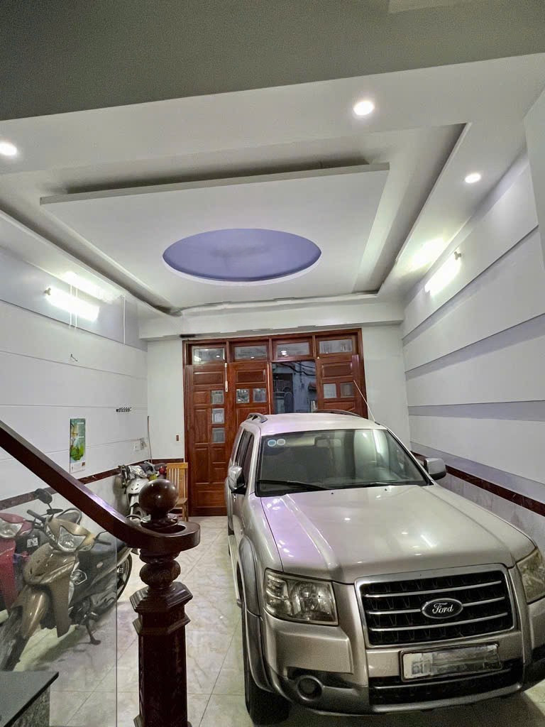 Nhà phố 4 tầng, dtcn 130m2, gần KDC NAM LONG - TRẦN TRỌNG CUNG, Quận 7, chỉ hơn 12 tỷ tt
