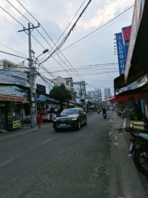 CHDV MTKD BÙI VĂN BA 6M X 20M, SHR, 20 TỶ, DÒNG TIỀN 80 TRIỆU THÁNG