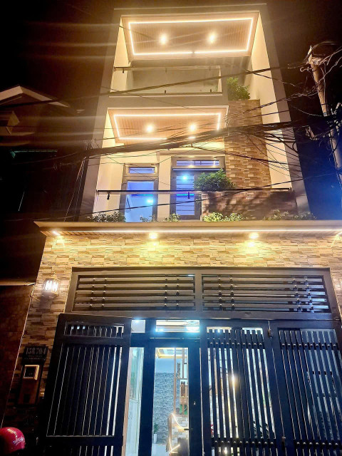 NHÀ MỚI 3 TẦNG (4x15) – ĐẸP KIÊN CỐ – GIÁ HƠN 5Đ HẺM 6M HUỲNH THỊ HAI, Q12