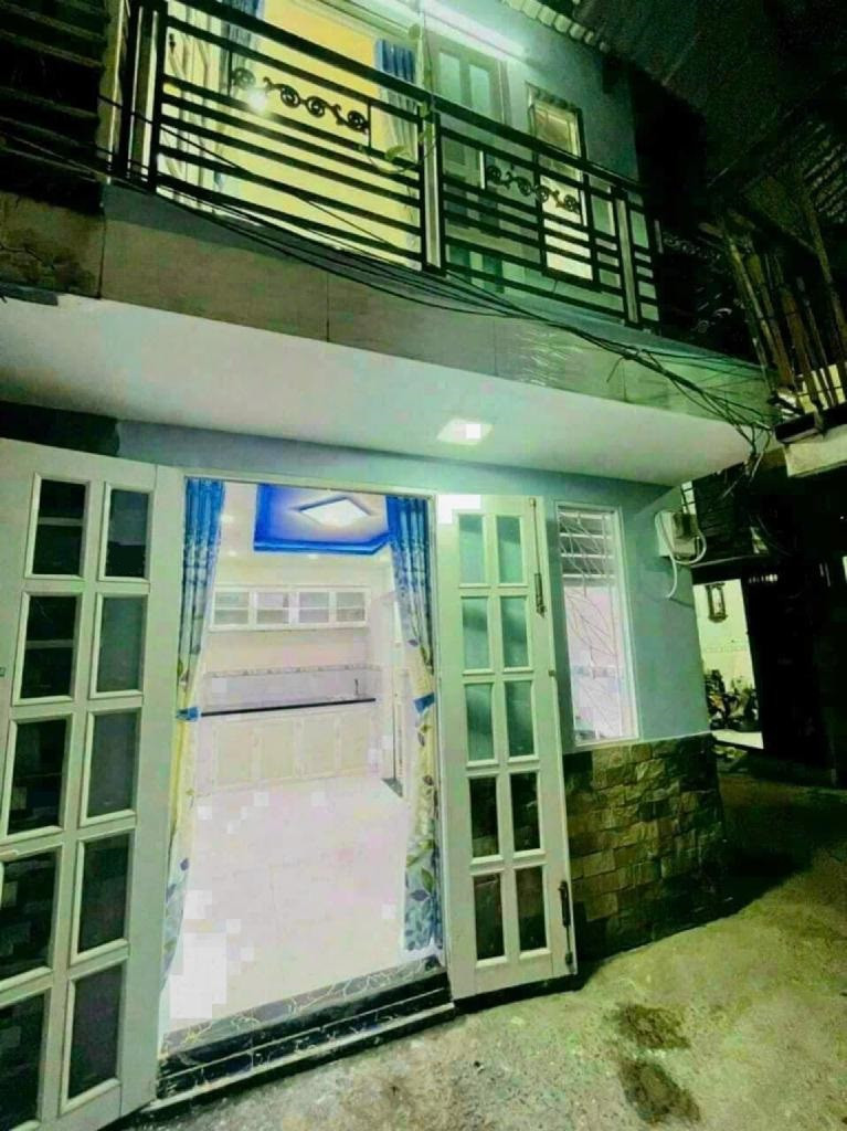 Bán nhà Huỳnh Văn Chính, gần Âu Cơ, Tân Phú, 2 tầng mới đẹp, 2PN, chỉ hơn 1 tỷ