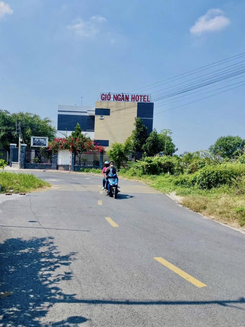 chính bán gấp đất 2 mặt tiền đường nhựa khu gió ngàn khu phố 6 thị trấn củ chi