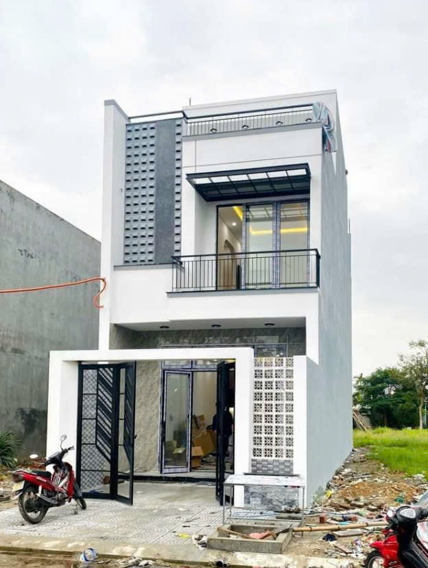 Nhà Lầu Gần Khu Du Lịch Bửu Long Sổ Hồng Riêng Thổ Cư 100% Bao Sang Tên Công Chứng !!