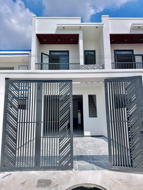 BÁN NHÀ LẦU CÁCH BỬU LONG 7 PHÚT DI CHUYỂN