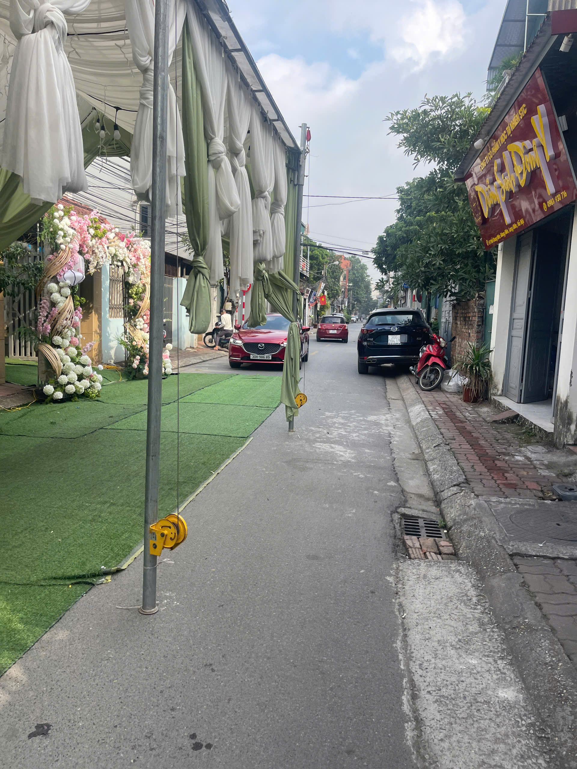 SIÊU PHẨM GIANG BIÊN - VỊ TRÍ ĐẮC ĐỊA - ÔTÔ NGỦ TRONG ĐẤT - THÔNG SỐ ĐẸP - KV HIẾM NHÀ BÁN