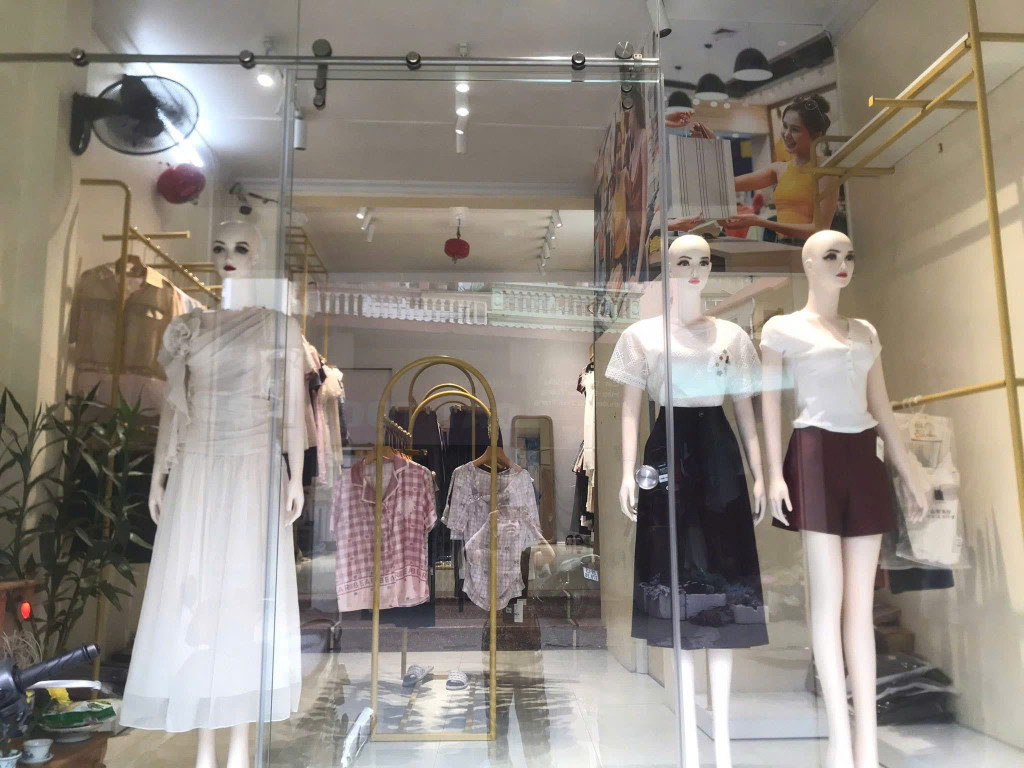 Sang nhượng shop thời trang tại số 76 - Kẻ Vẽ - Đông Ngạc - Bắc Từ Liêm