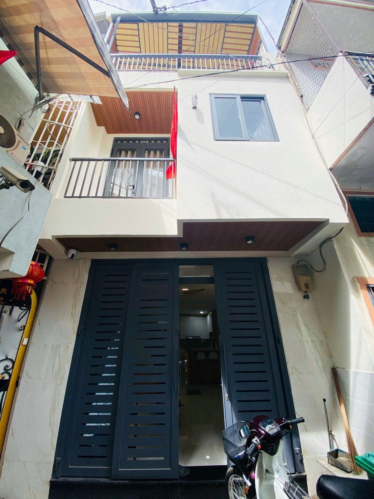 Bán nhà 39m2 giá 2 tỷ 050 triệu đường kênh 19/5  , phường Sơn Kỳ , quận Tân phú