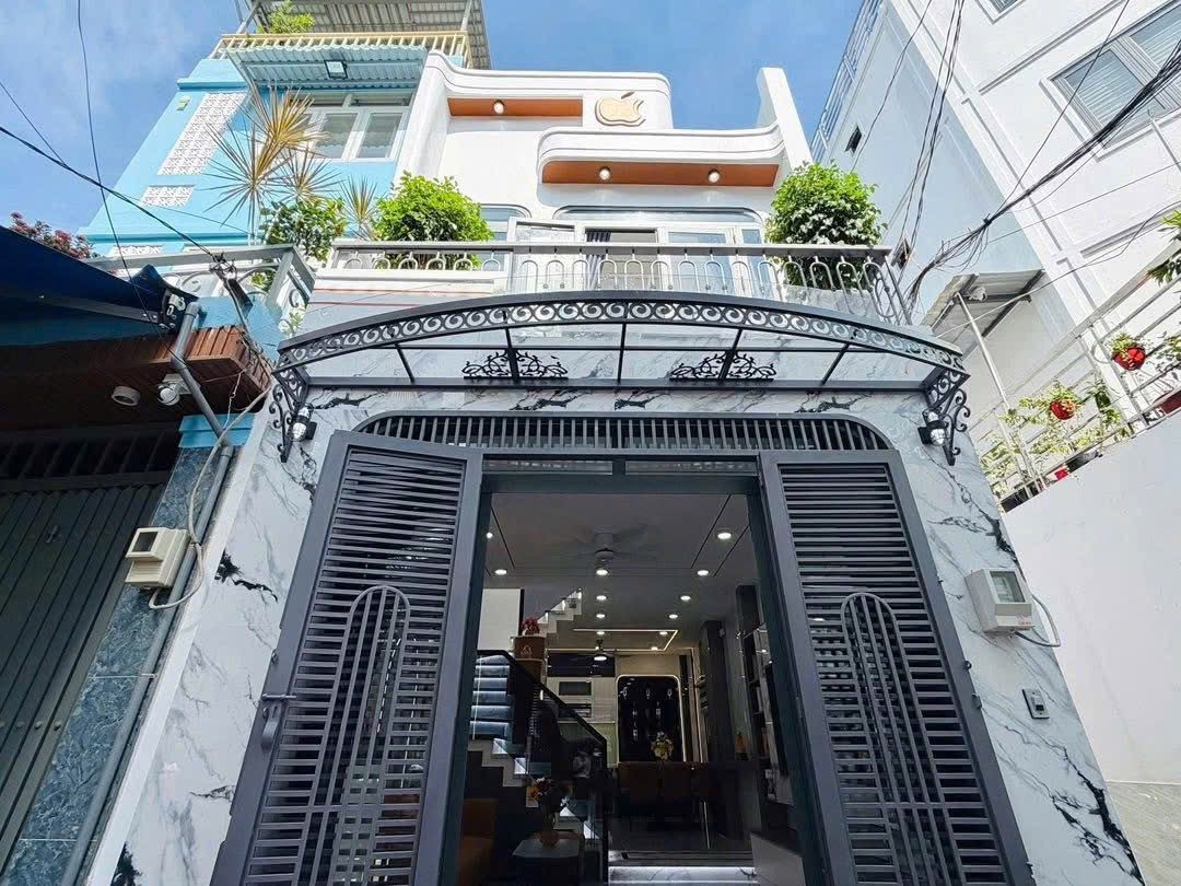 Chính Chủ gửi bán nhà DT 39m2 2Tỷ050 Tân Phú đường Kênh 19/5, đang cho thuê 10 triệu, SỔ HỒNG RIÊNG