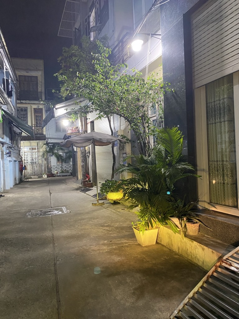 NHÀ TÂN PHÚ - LÊ TRỌNG TẤN - 4,5x10M - Ô TÔ NGỦ TRONG NHÀ CHỈ 5.x TỶ.
