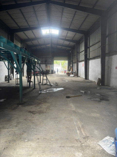 Cho thuê hoặc bán xưởng 10x60m MT Kênh A, Lê Minh Xuân, Bình Chánh