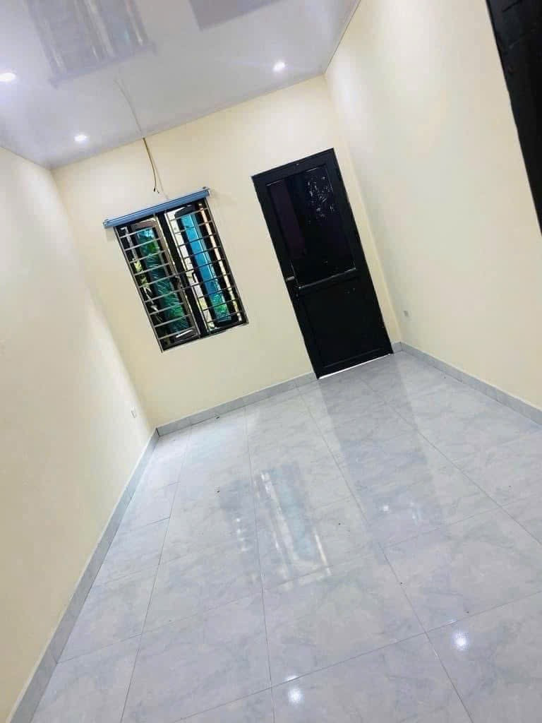 Bán nhà Khâm Thiên (Đống Đa) 27m, 3 tầng, mt 3.2m, giá 5.2 tỷ
