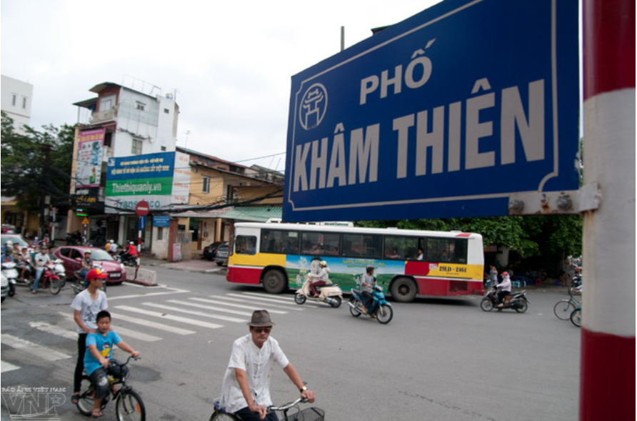 Bán nhà mặt phố Khâm Thiên (Đống Đa) 53m,  tầng 1, mt 3.4m, giá 15.5 tỷ