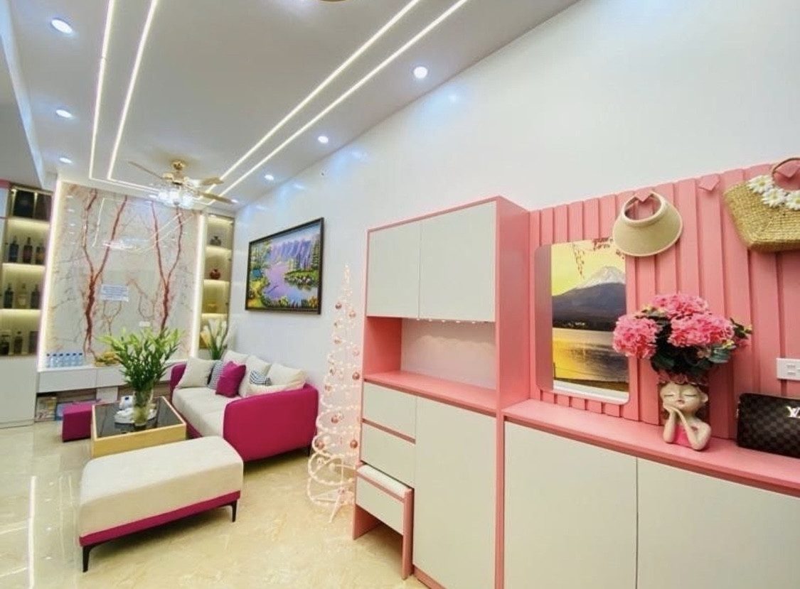 Mặt Phố Khâm Thiên- Kinh Doanh Hết Nước Chấm- 83M2-5T- Mt4,1M- Giá Siêu Hời