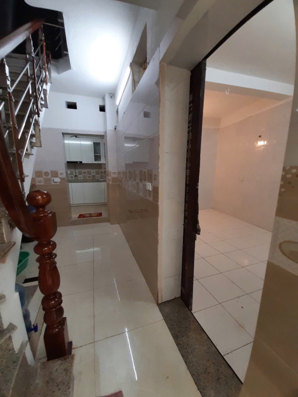 Bán nhà Mặt phố Khâm Thiên (Đ Đ) 62m, 3 tầng, mt 3.2m, giá 23.9 tỷ
