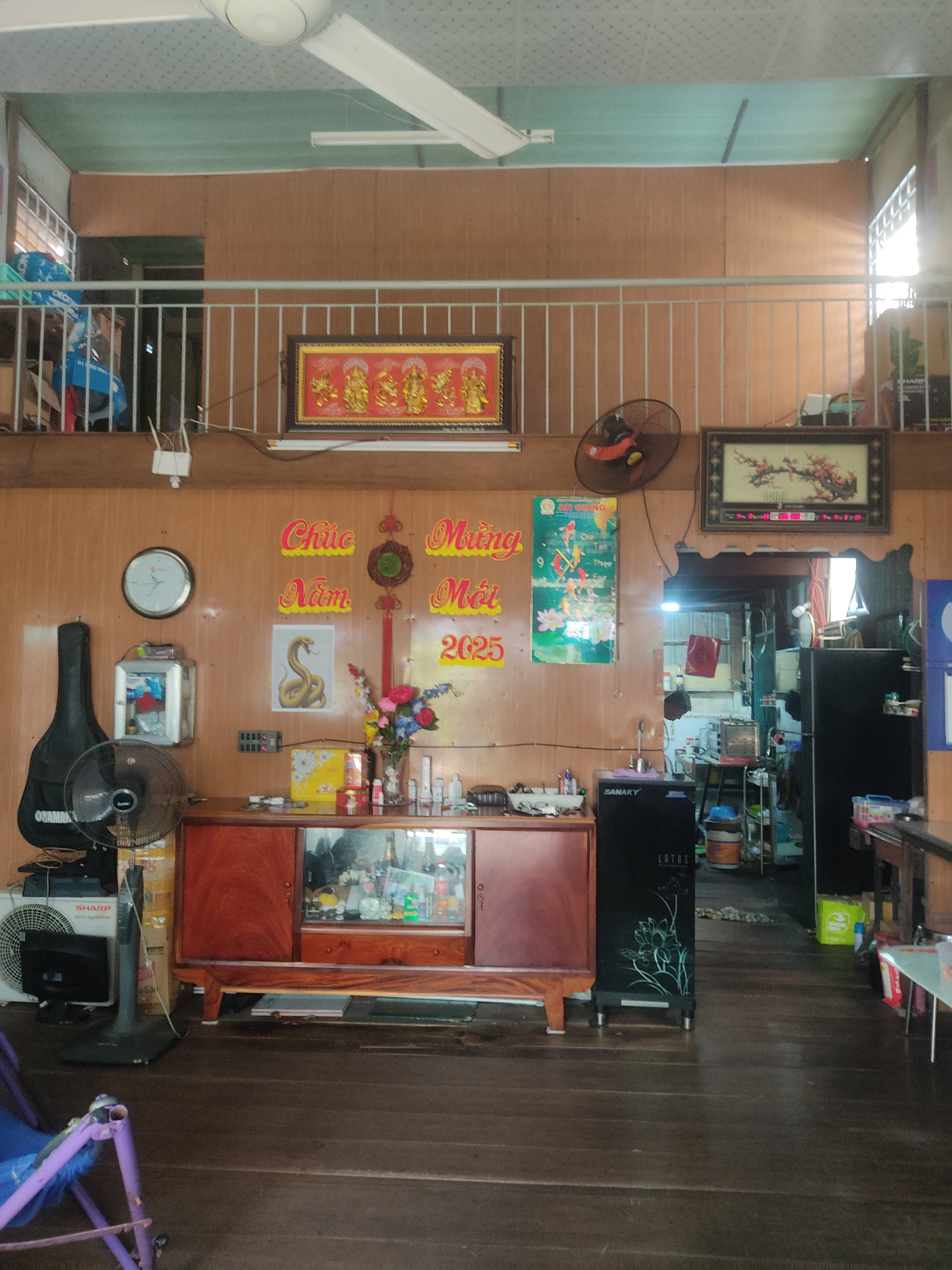 Bán nhà gỗ