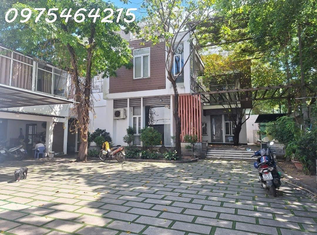 Nhà 1200M² – GÓC 2 MẶT TIỀN – CHO THUÊ 100TR/THÁNG – ĐẲNG CẤP GIỚI THƯỢNG LƯU