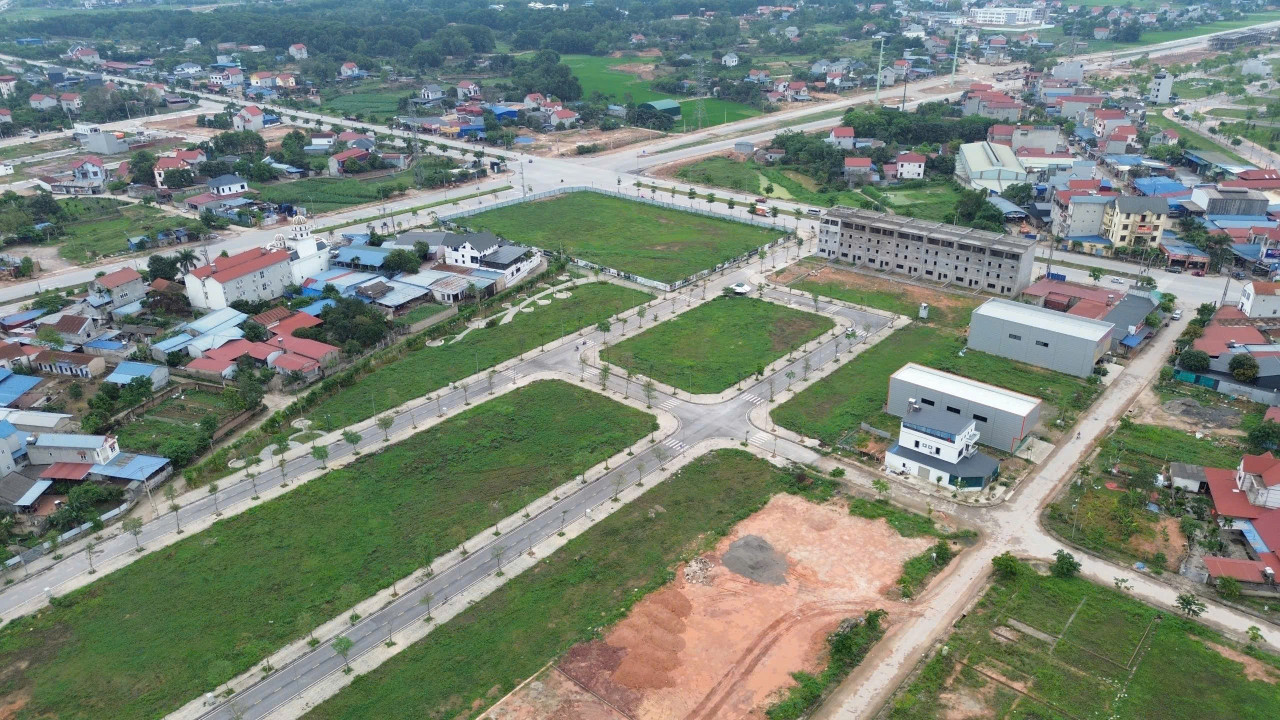 Chính Chủ Bán Lô Đất Thuộc Khu Đô Thị Yên Bình Xanh, Phường Đồng Tiến, Phổ Yên, Thái Nguyên