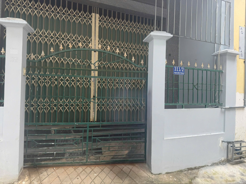 Cho Thuê Nhà Có Thể Kinh Doanh Ngay Mặt Tiền Phan Đình Phùng TP Quảng Ngãi