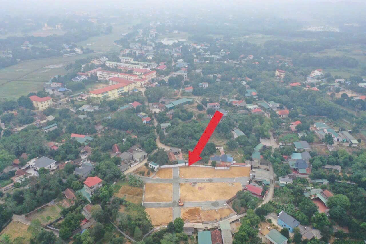 Cần Bán đất phân lô sổ đỏ chính chủ Tại Xã Cổ Đông, Thị xã Sơn Tây, Hà Nội