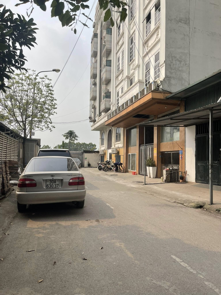 ĐẤT PHÂN LÔ - VỈA HÈ Ô TÔ TRÁNH ĐỖ NGÀY ĐÊM - KINH DOANH VĂN PHÒNG - TẶNG GIẤY PHÉP XÂY DỰNG 7 TẦNG