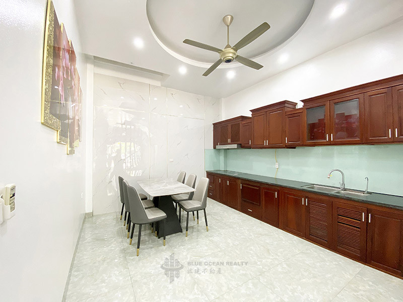 Bán nhà 4 tầng, 50 m², KĐT Mậu Lương, Kiến Hưng, Hà Đông, mặt tiền 4m, ô tô đỗ cửa, nhỉnh 13 tỷ, kinh doanh tốt