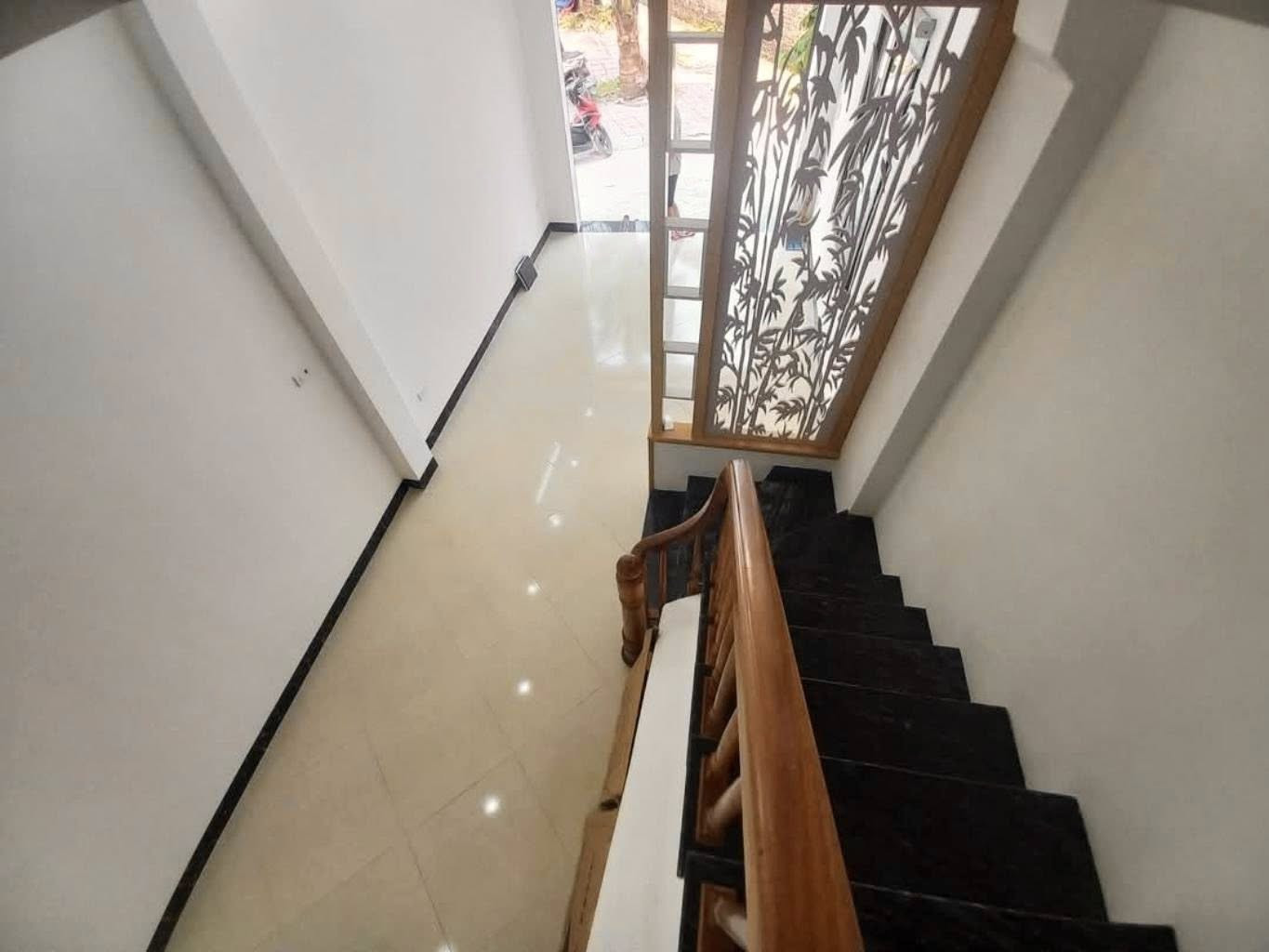 BẠN EM  CẦN BÁN PHÂN LÔ VĂN KHÊ 5T 44M2 GIÁ NHỈNH 16 TỶ