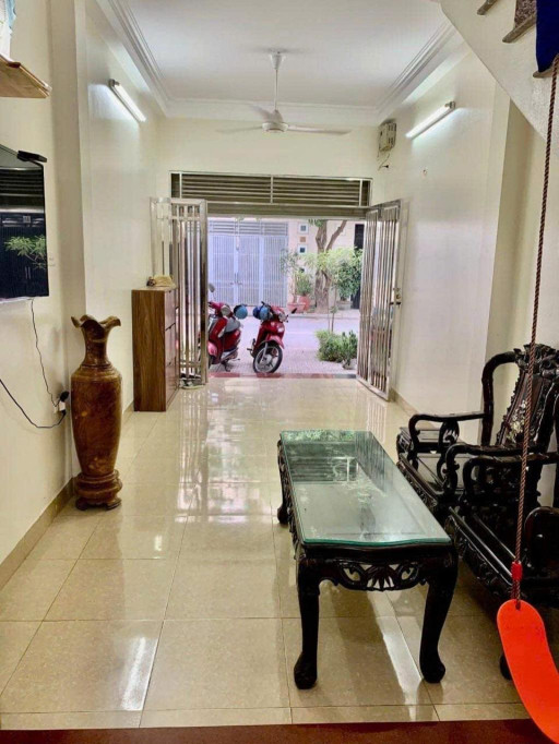 Bán Nhà 4 Tầng Văn Phú đẹp lung linh, Vị Trí Đẹp, Kinh Doanh Đỉnh, 
Ô tô đỗ cửa 46m2 giá chỉ 12,5Tỷ