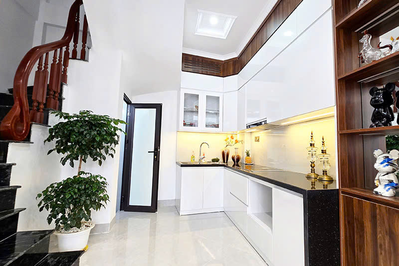 bán căn nhà mới xây 5 tầng  FULL NỘI THẤT – YÊN HÒA, cầu giấy giá 7ty500tr    036.214.6202