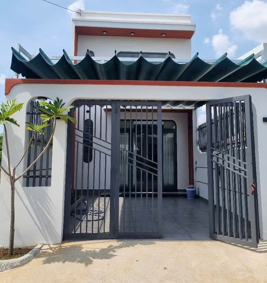 Chủ gửi cần ra Căn Nhà Phố Mẫu Hiện Đại, Thiết Kế Đơn Giản, Sang Trọng, xây Dựng Cứng cáp ,Có Bản vẽ