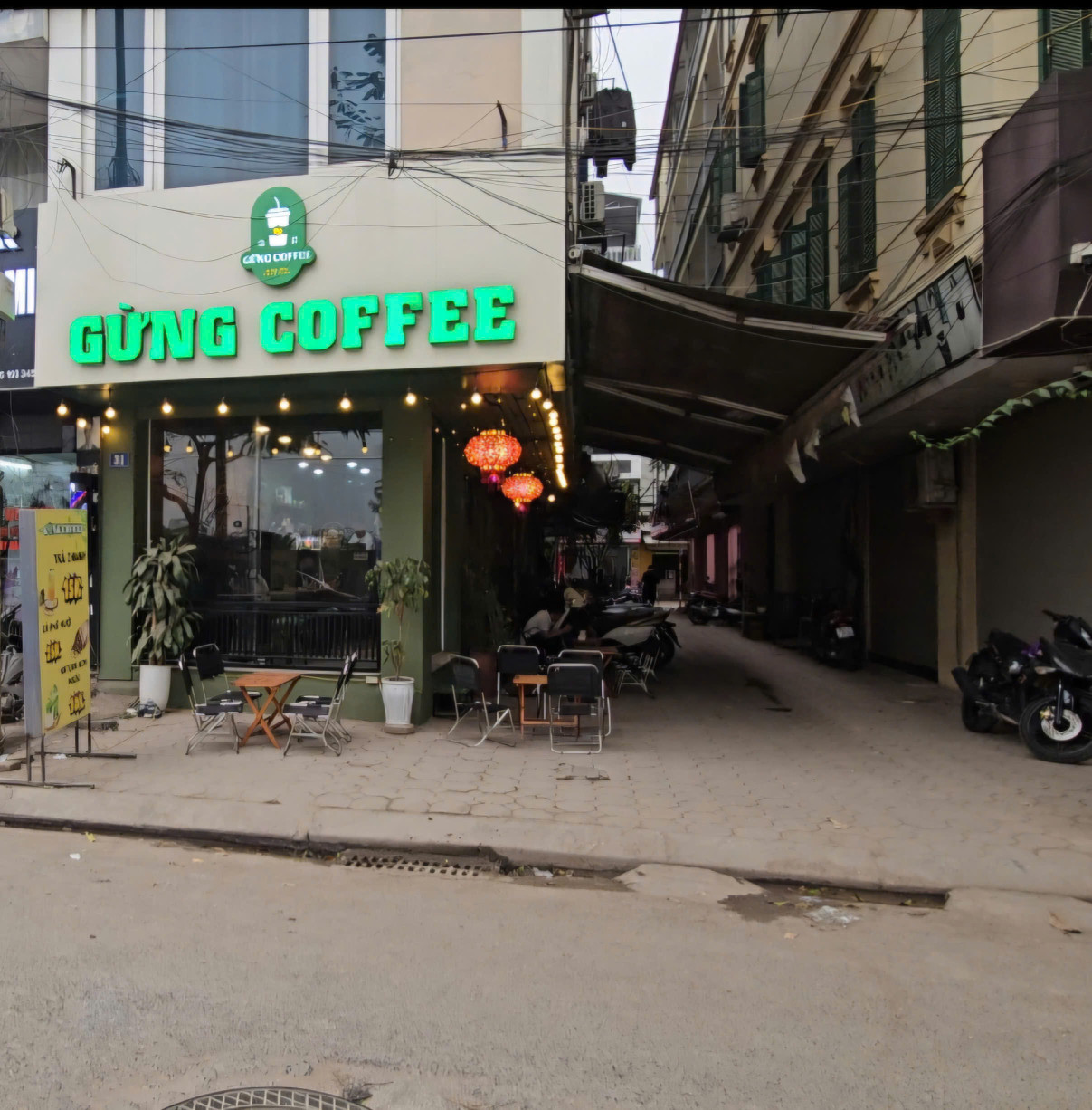 SANG NHƯỢNG QUÁN CAFE- PHÚ DIỄN, BẮC TỪ LIÊM, HÀ NỘI