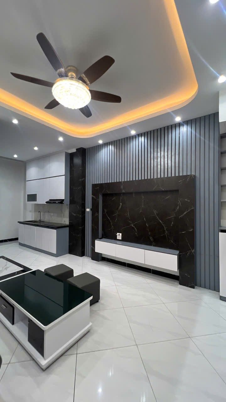 🎯🌏💖Chỉ hơn 8 tỷ, bán nhà Khương Đình 36m2 x 6 tầng thang máy, full nội thất, ngõ ba gác nông, mỗi tầng 1 phòng ngủ khép kín.Hàng xóm Vinhomes Cao Xà Lá.