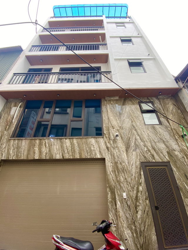 NHÀ ĐẸP MẶT TIỀN 8M - 36M2 X 7 TẦNG THANG MÁY - Ô TÔ ĐỖ CỬA - 12,6 TỶ