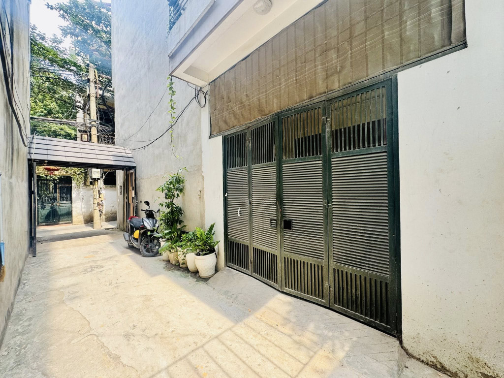 BÁN NHÀ ĐƯỜNG KHƯƠNG HẠ. 54M2 - 3 TẦNG. GẦN ĐƯỜNG Ô TÔ ĐỖ.