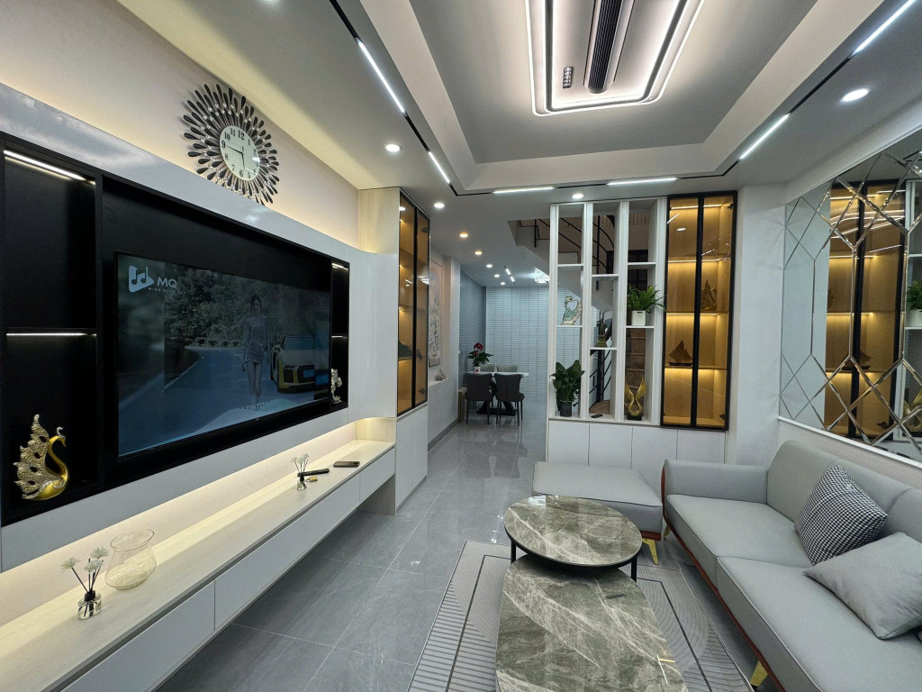 BÁN GẤP NHÀ ĐƯỜNG KHƯƠNG HẠ. 5 TẦNG. GẦN ĐƯỜNG Ô TÔ. GIÁ NHỈNH 7 TỶ.